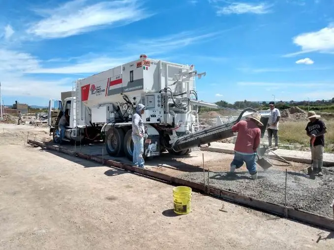 Concretera móvil en León Guanajuato